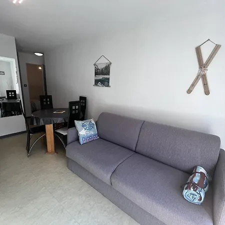 Centre Avec Parking Et Vue Montagne - Fr-1-812-8